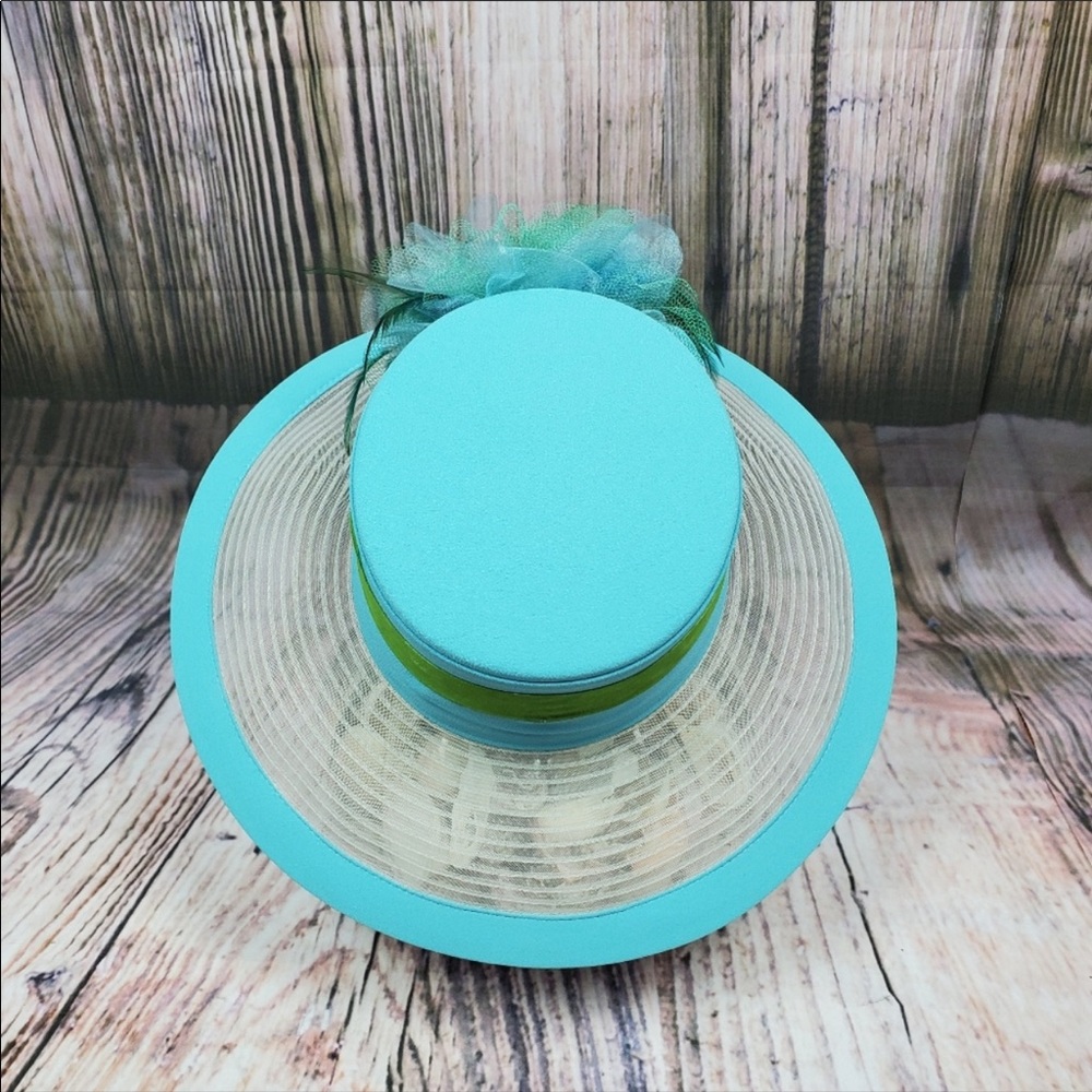 Perche Couture Derby Hat